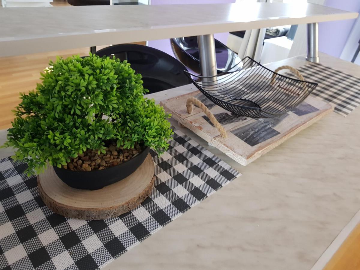 Apartman Atelier Karlovac Bagian luar foto